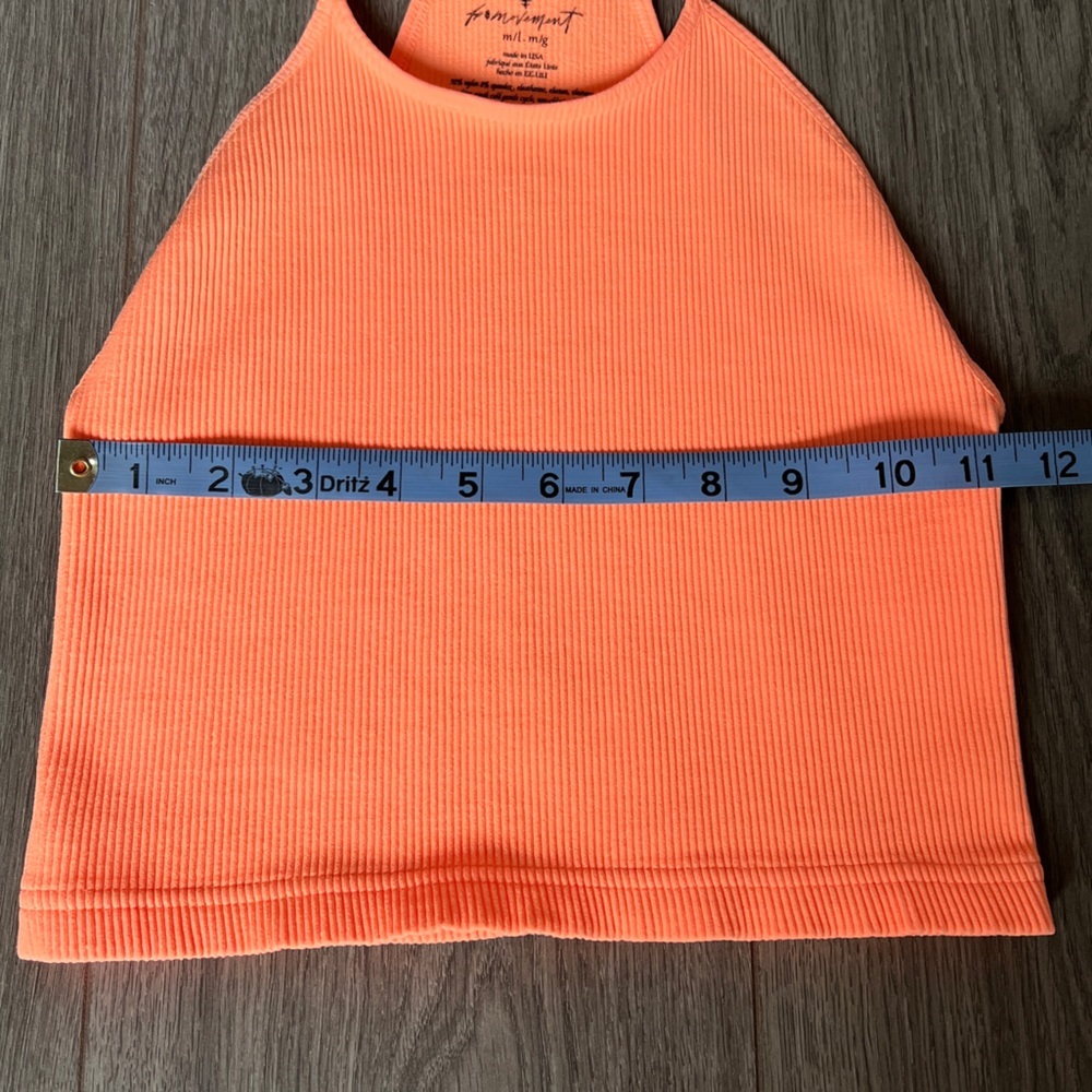 Free People Movement Happiness Runs Crop Tank In Peach Horizon Size M/L - Picture 6 of 14